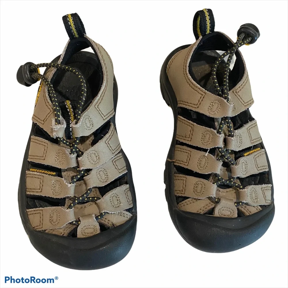 Keen Shoes Tan Black Waterproof Outdoor Sandals Slingback Hiking Hybrid